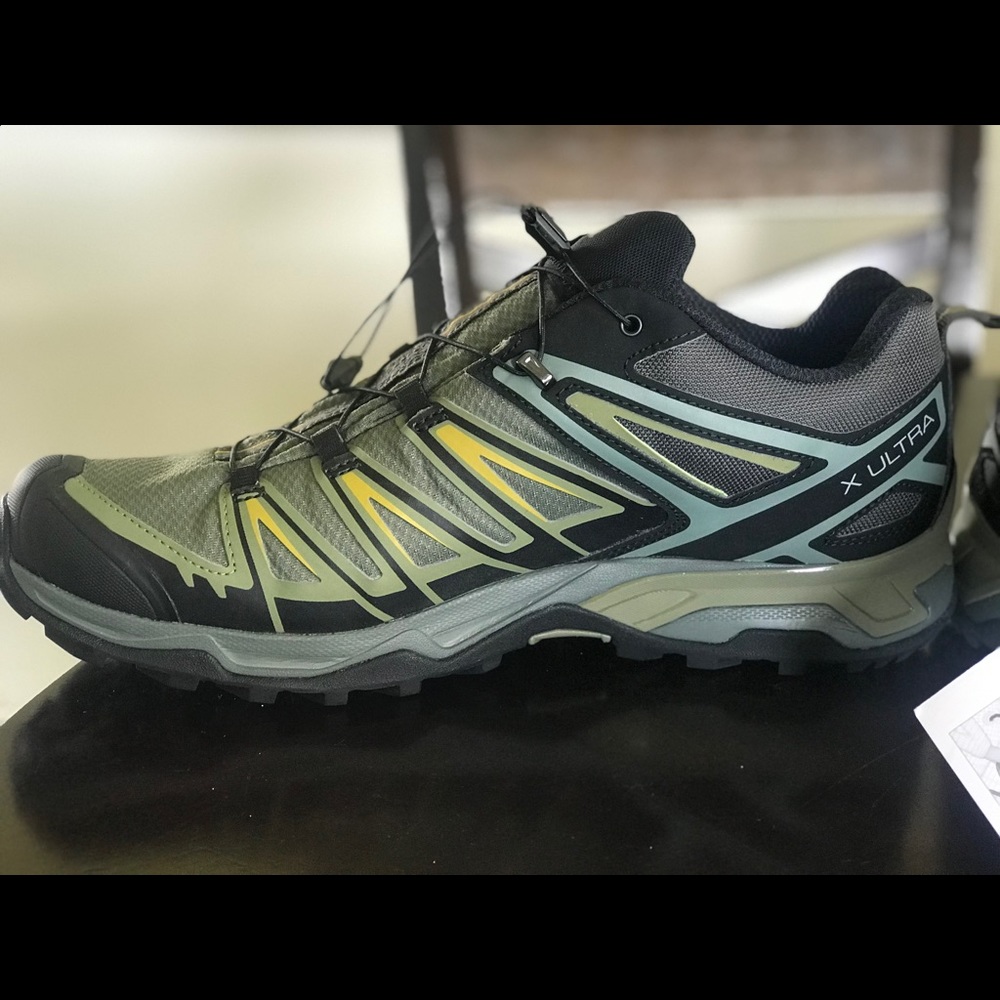 Salomon hiking shoes XULTRA 3Gortex w/ foam insole